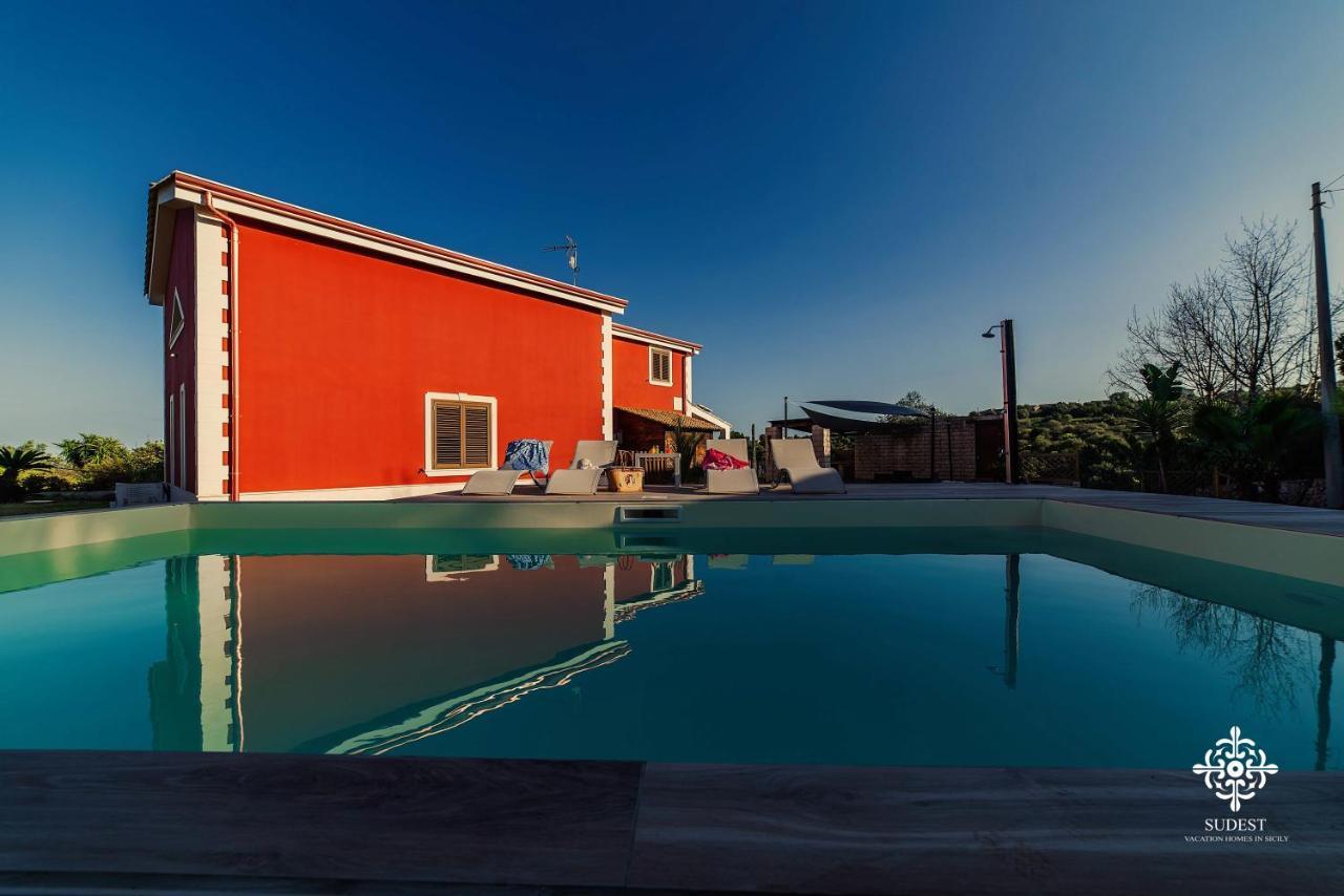 Villa Clara Country Retreat Solarino 外观 照片