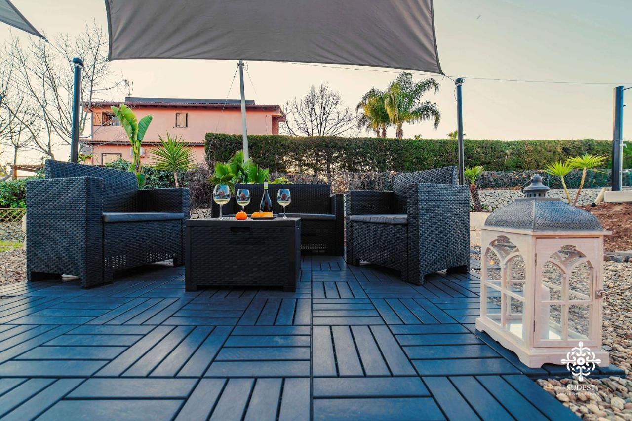 Villa Clara Country Retreat Solarino 外观 照片
